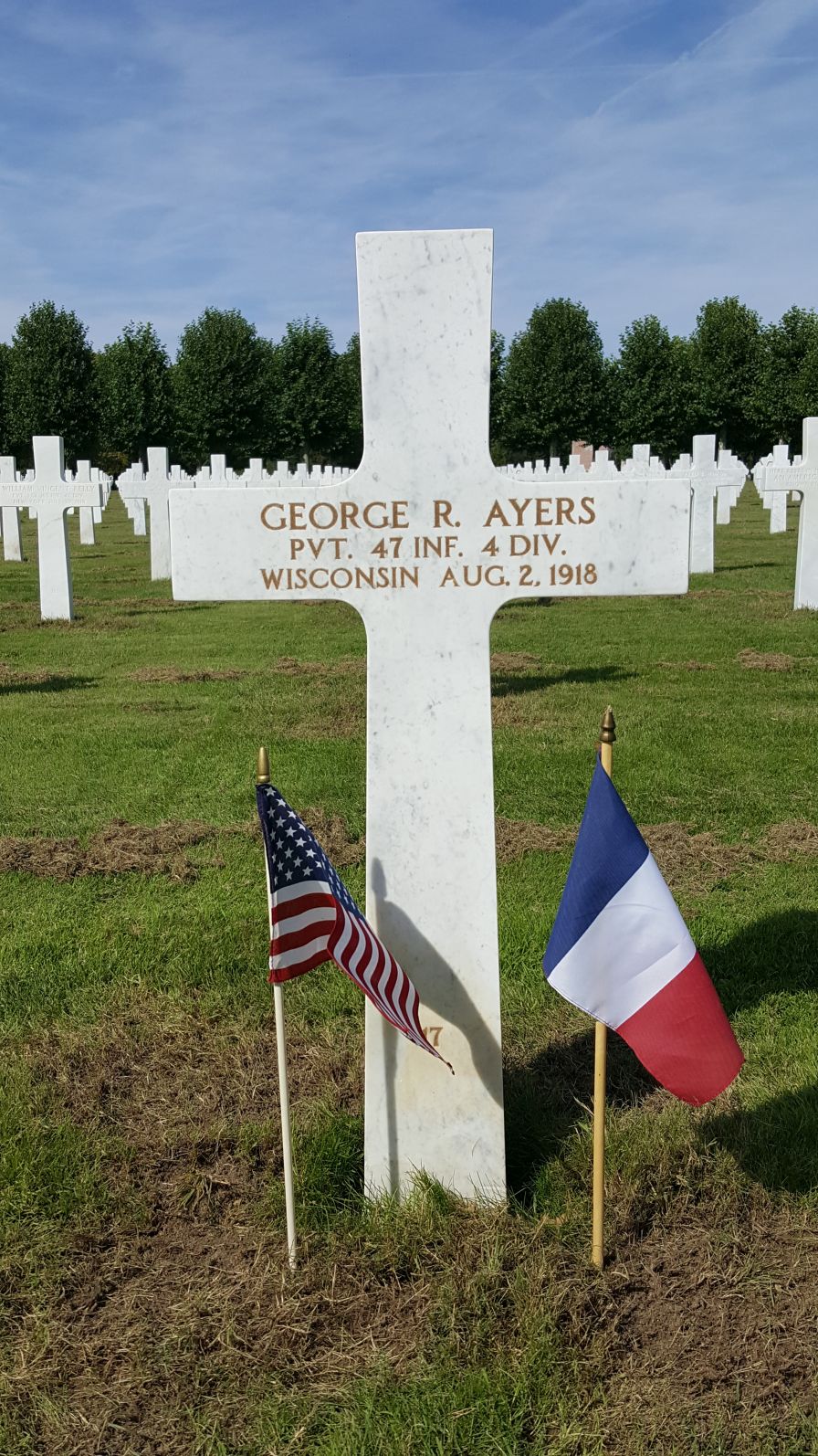 Grave of George Rolland Ayers at Oise Aisne American Cemetery